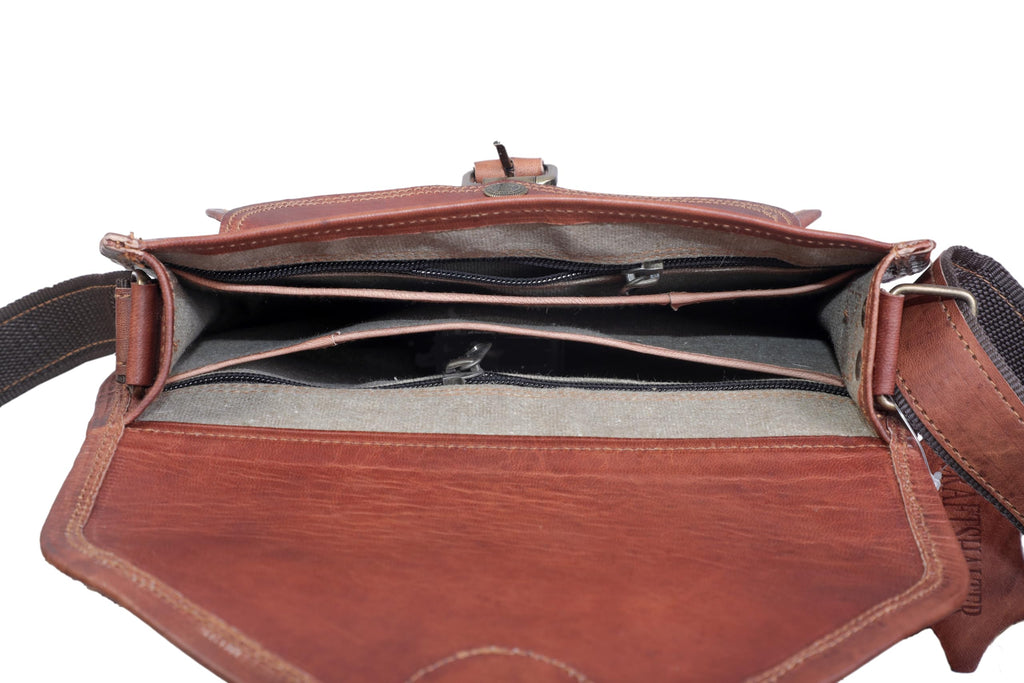 Brown Leather Crossbody Satchel with Adjustable Strap I14297